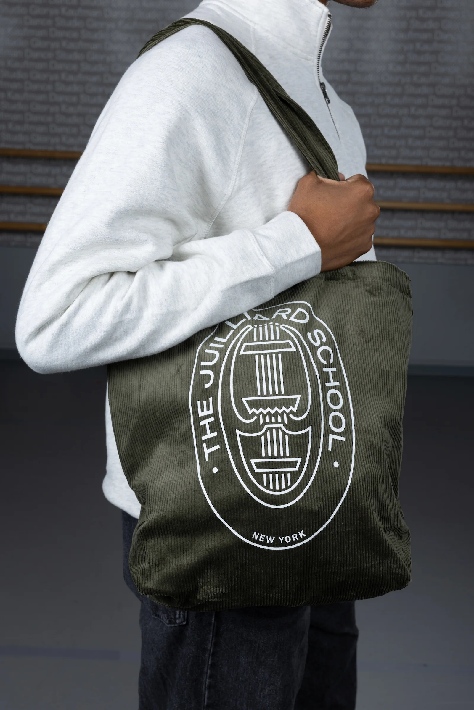 Tote Bag: Corduroy with seal - Image 3